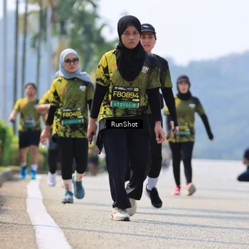Runner Photo 7059538