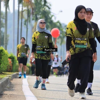 Runner Photo 7059544