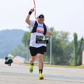 Runner Photo 7059557