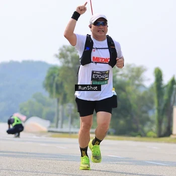Runner Photo 7059565