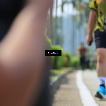 Runner Photo 7059573