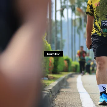Runner Photo 7059578
