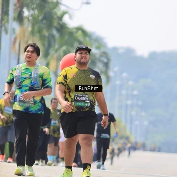Runner Photo 7059580