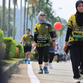 Runner Photo 7059581