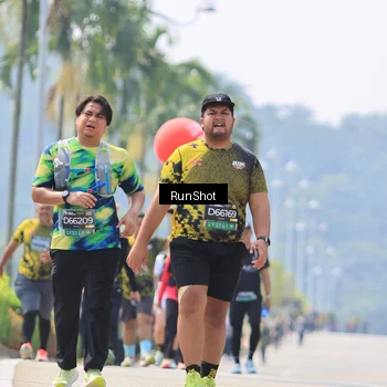 Runner Photo 7059586