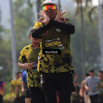 Runner Photo 7059591