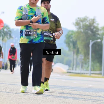 Runner Photo 7059594