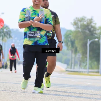 Runner Photo 7059597