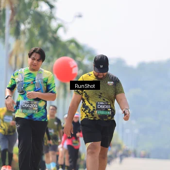 Runner Photo 7059598