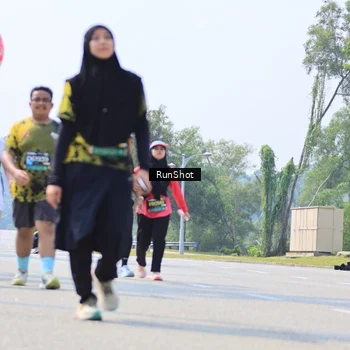 Runner Photo 7059610