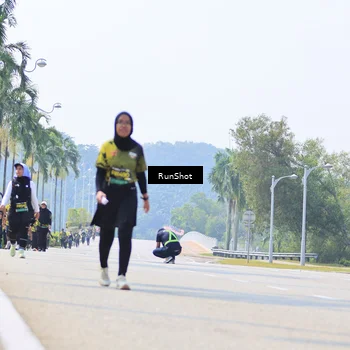 Runner Photo 7059618