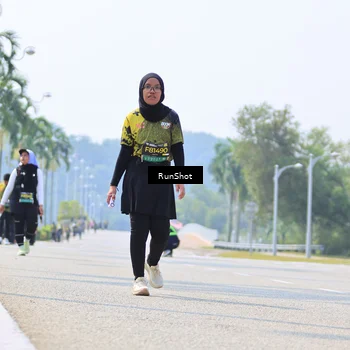 Runner Photo 7059620