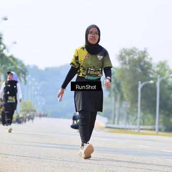 Runner Photo 7059624