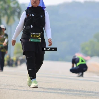 Runner Photo 7059642