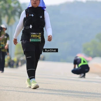 Runner Photo 7059644