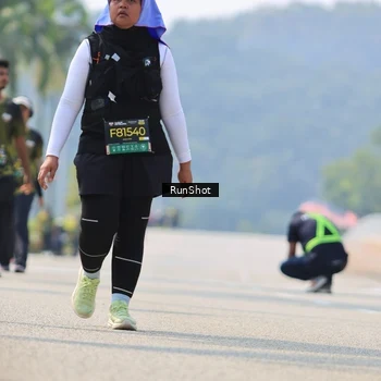 Runner Photo 7059645
