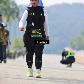 Runner Photo 7059649