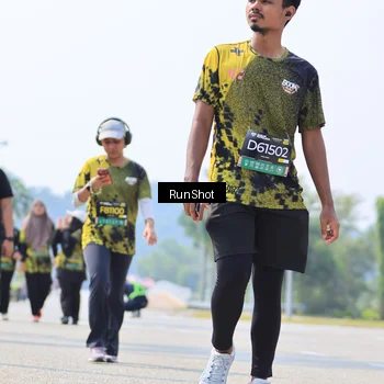 Runner Photo 7059669