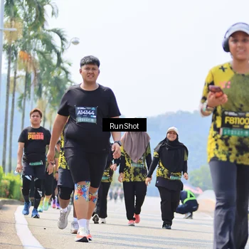 Runner Photo 7059681