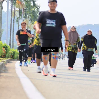 Runner Photo 7059686