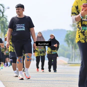 Runner Photo 7059694