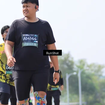 Runner Photo 7059717