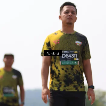 Runner Photo 7059796