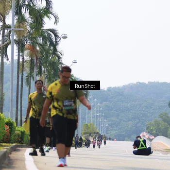 Runner Photo 7059810
