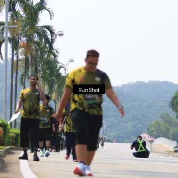 Runner Photo 7059831