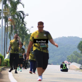 Runner Photo 7059833
