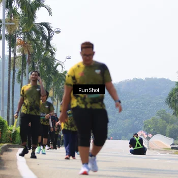 Runner Photo 7059834