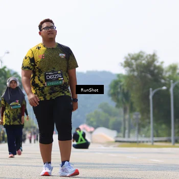 Runner Photo 7059846