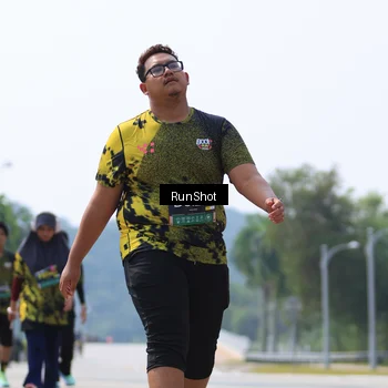 Runner Photo 7059859