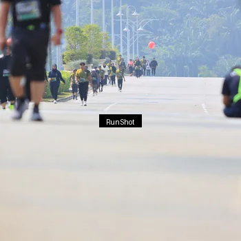 Runner Photo 7059913