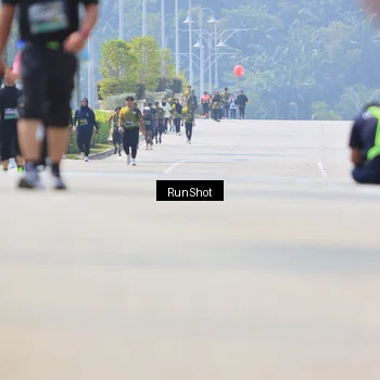 Runner Photo 7059918