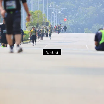 Runner Photo 7059922