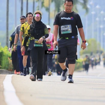 Runner Photo 7059923