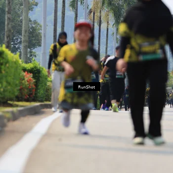 Runner Photo 7059938