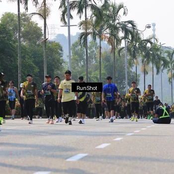 Runner Photo 7059969