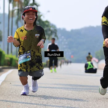 Runner Photo 7059971