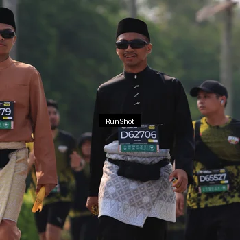 Runner Photo 7059990