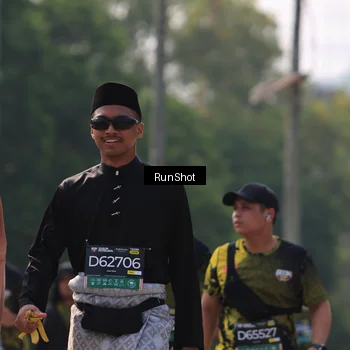 Runner Photo 7059991