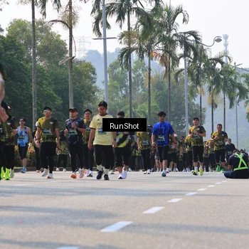Runner Photo 7059997