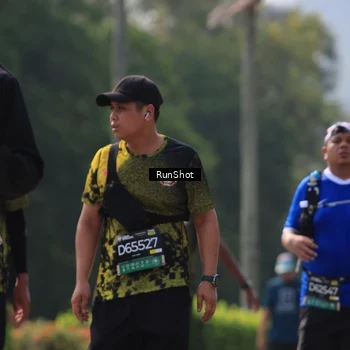 Runner Photo 7060013