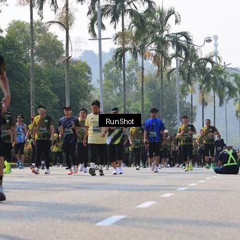 Runner Photo 7060017