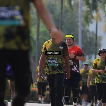 Runner Photo 7060039