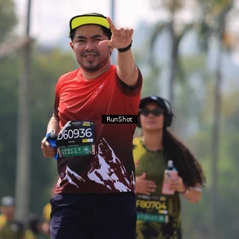 Runner Photo 7060045