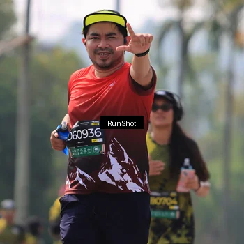 Runner Photo 7060050