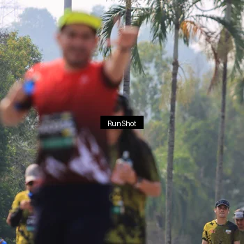 Runner Photo 7060051