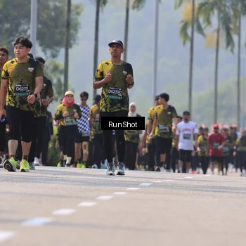 Runner Photo 7060068